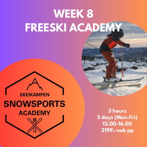 En mann som står slalom nedover ne bakke, med skiheis med mennesker i bakgrunnen.